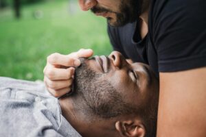 What Happens to Testosterone When Men Are in Long-Term Relationships