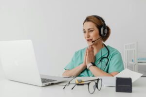 Why Online Men’s Health Platforms Are Outperforming Traditional Clinics